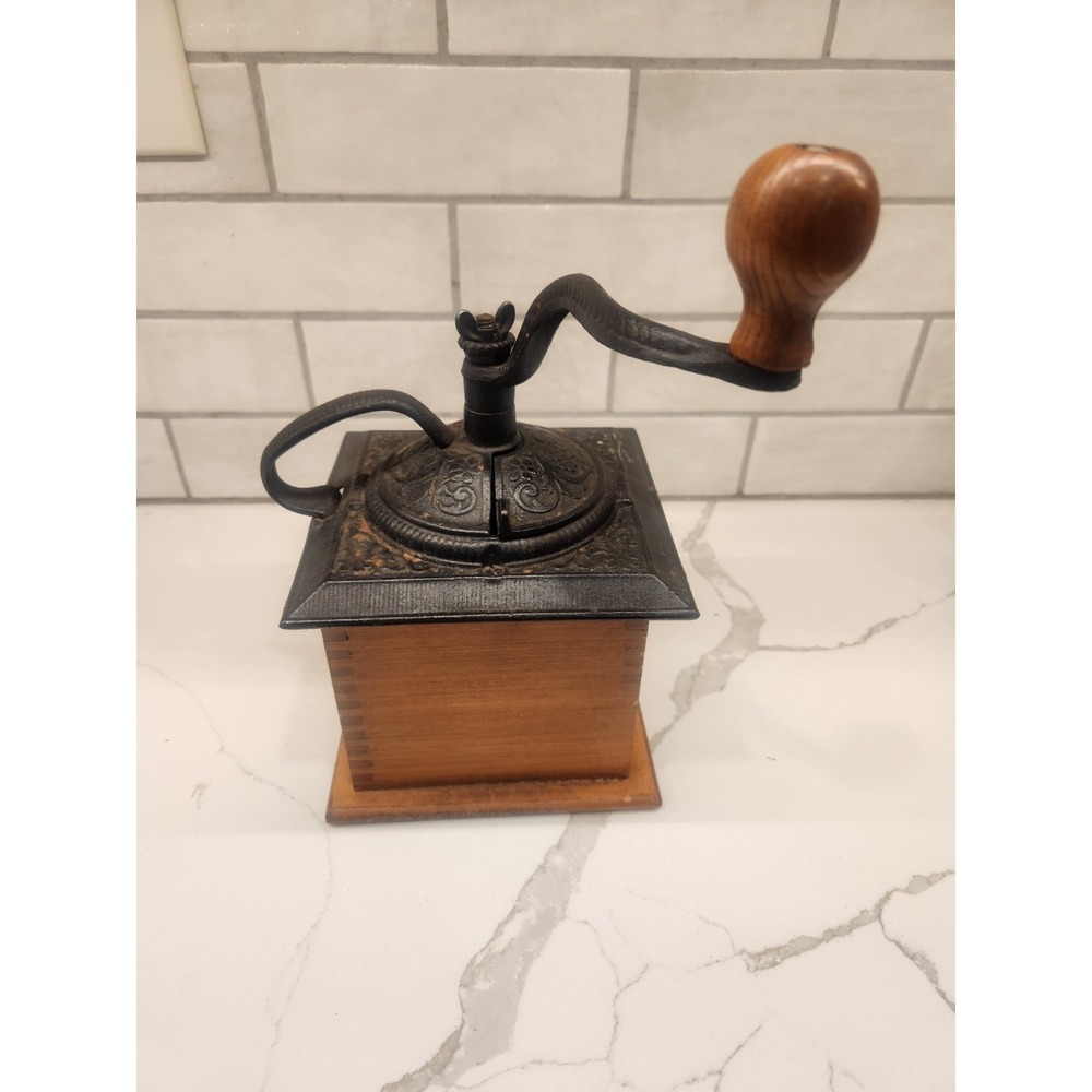 Vintage Cast Iron Wood Knob Hand Crank Wooden Coffee Grinder Bean Mill Farmhouse - Picture 6 of 12